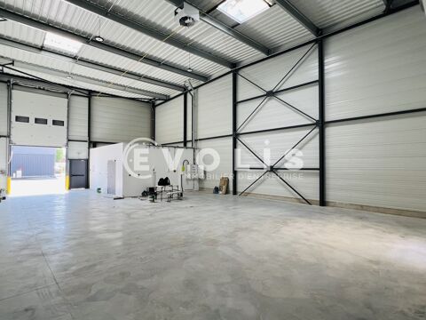 Locaux d'activit&eacute; - A LOUER - 430 m&sup2; divisibles &agrave; partir de 215 m&sup2; 3583 77176 Savigny le temple