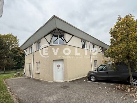   Bureaux et Ateliers - A LOUER - 100 m² non divisibles 