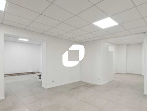 Locaux Commerciaux - A VENDRE OU A LOUER - 135 m&sup2; non divisibles 1150000 75010 Paris