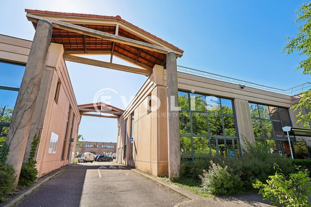   Bureaux - A VENDRE - 250 m² non divisibles 