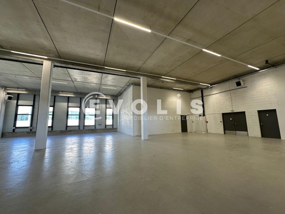   NANTURRA - 1 345 m² divisibles à partir de 465 m² Nanterre