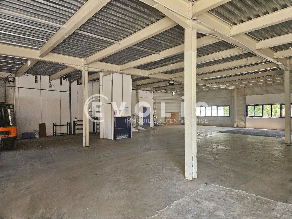   Bureaux - A LOUER - 751 m² divisibles à partir de 128 m² Marcoussis
