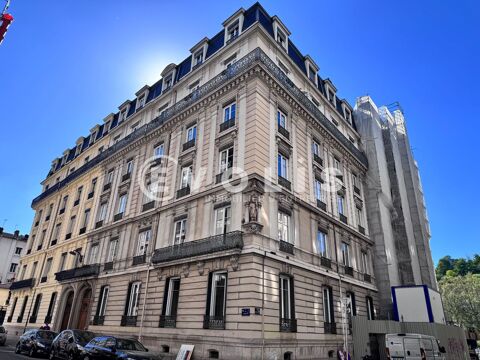   Bureaux - A LOUER - 256 m² non divisibles 