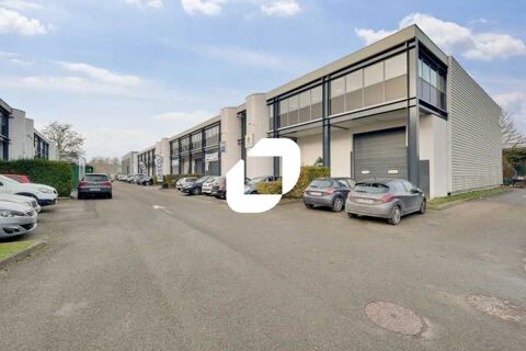 LOCAUX RENOVES - 1&nbsp;146 m&sup2; divisibles &agrave; partir de 382 m&sup2; 9073 78990 Elancourt