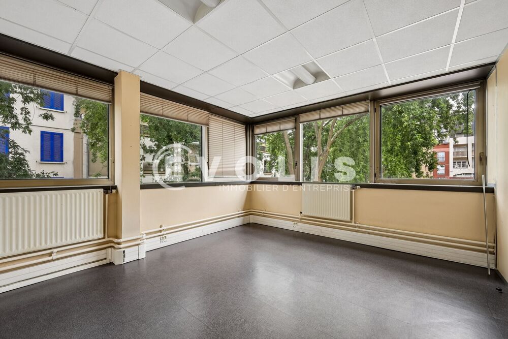   Bureaux - A VENDRE - 337 m² non divisibles Cachan