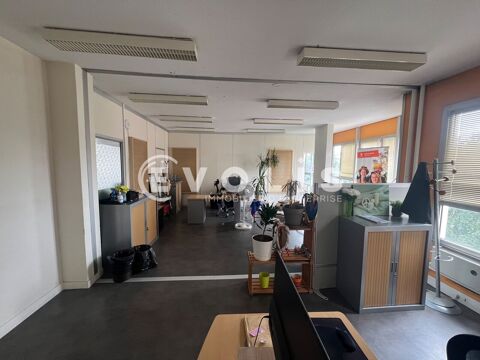   Bureaux - A VENDRE - 695 m² divisibles à partir de 347 m² 
