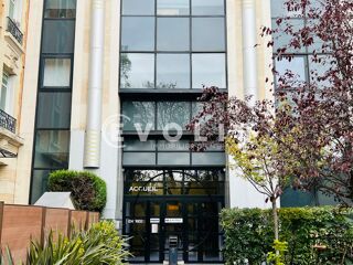   Bureaux - A LOUER - 4 297 m² divisibles à partir de 172 m² Vincennes