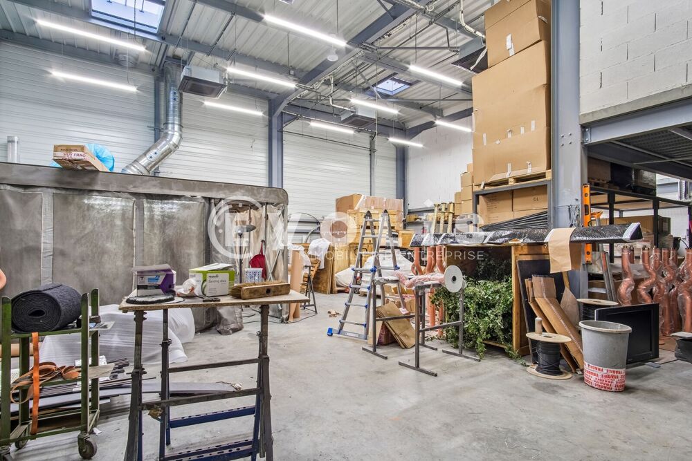   Locaux d'activité - A LOUER - 931 m² divisibles à partir de 388 m² Bailly romainvilliers