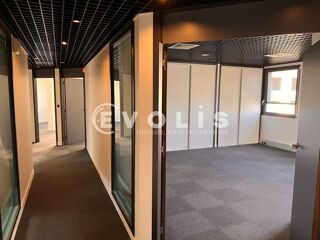   Bureaux - A LOUER - 325 m² non divisibles Lyon 9