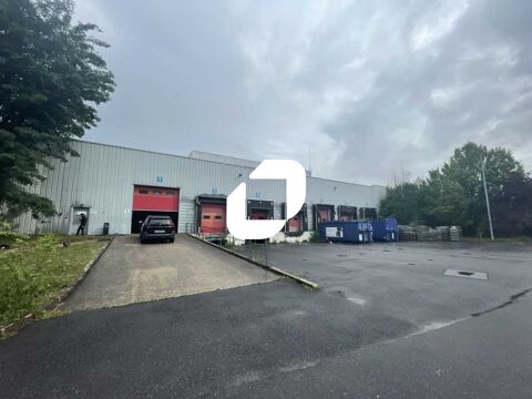 Entrep&ocirc;ts - A VENDRE - 5&nbsp;050 m&sup2; non divisibles 3300000 91410 Dourdan