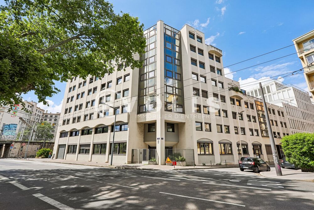   Bureaux - A LOUER - 273 m² non divisibles 