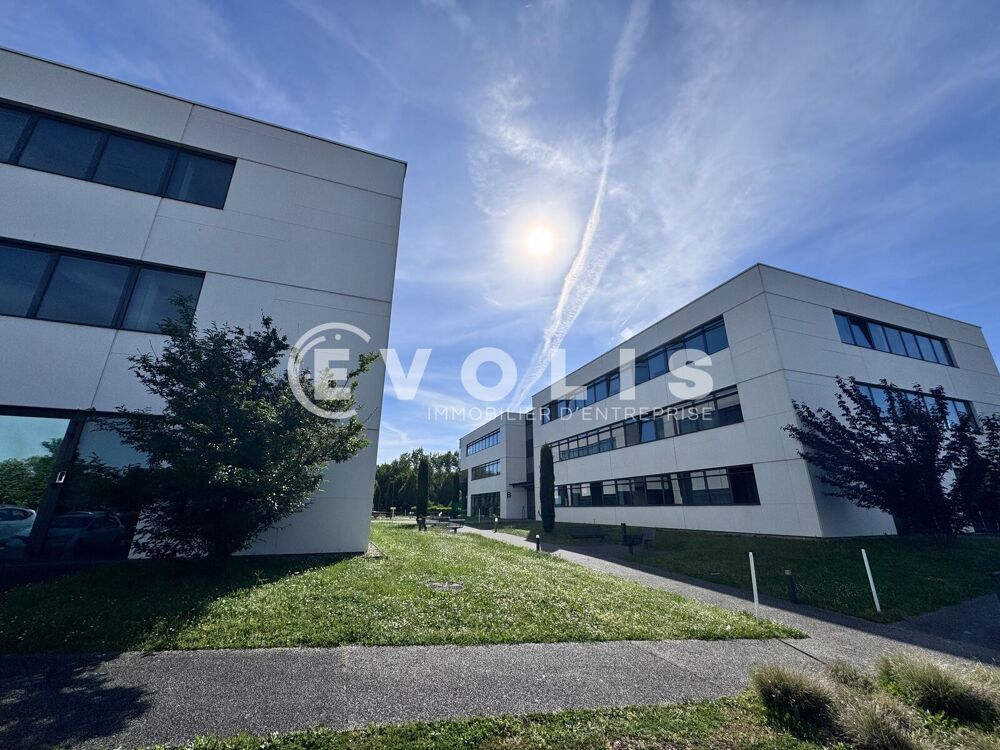   Bureaux - A LOUER - 2 565 m² divisibles à partir de 813 m² Saint priest