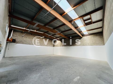   LOCAUX RENOVES A LOUER - 282 m² non divisibles 