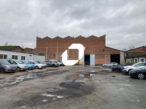 Entrep&ocirc;ts - A VENDRE - 11&nbsp;500 m&sup2; non divisibles 1900000 60870 Villers saint paul