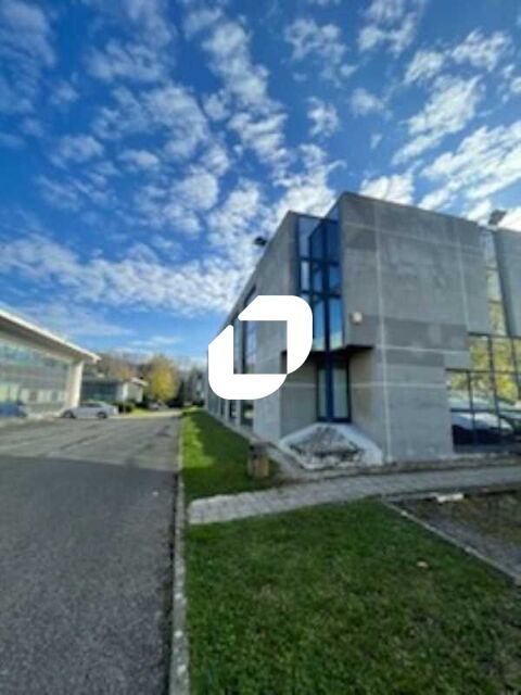 Rare sur secteur - 817 m&sup2; divisibles &agrave; partir de 110 m&sup2; 7830 38240 Meylan