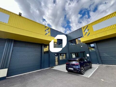 Locaux d'Activit&eacute;s - A VENDRE OU A LOUER - 481 m&sup2; non divisibles 676000 01480 Frans