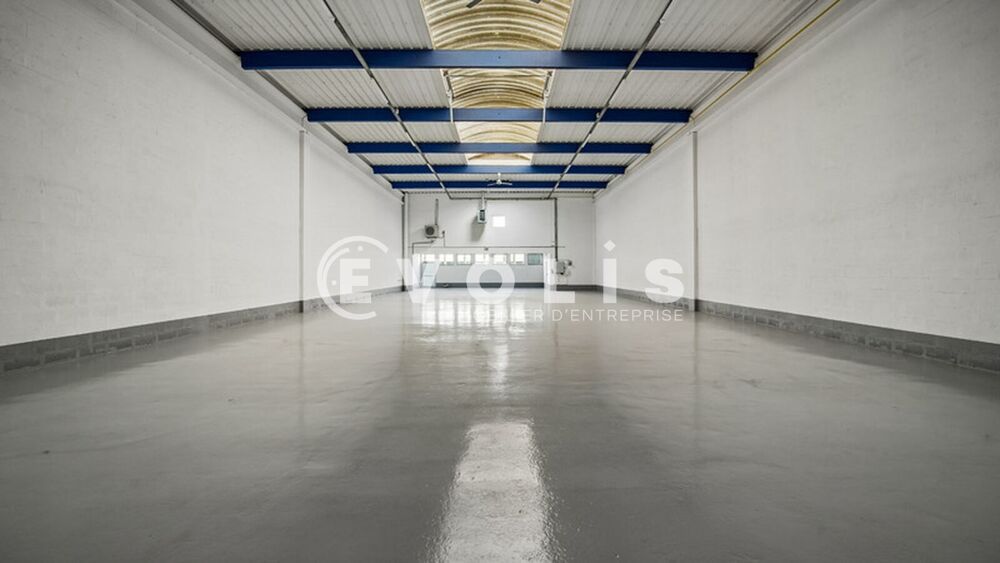   Locaux d'activité - A LOUER - 11 740 m² divisibles à partir de 211 m² Bonneuil sur marne