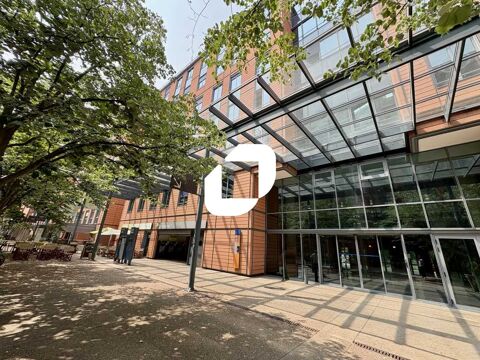 Bureaux &agrave; louer &agrave; la Cit&eacute; Internationale - 150 m&sup2; non divisibles 3125 69006 Lyon