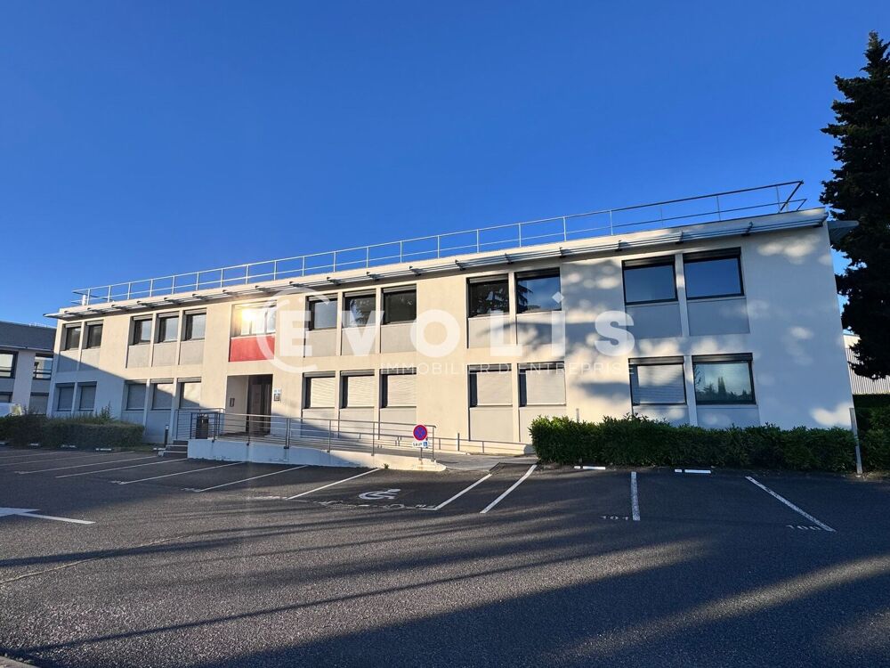   Bureaux - A LOUER - 576 m² divisibles à partir de 87 m² 