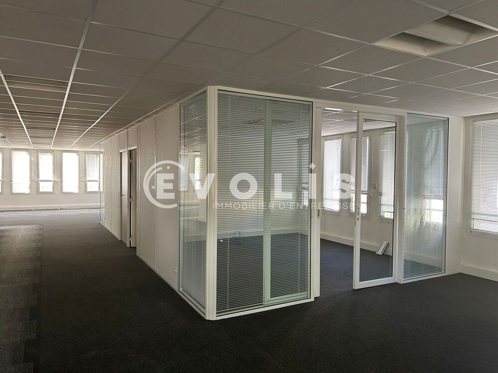   Bureaux - A LOUER - 774 m² non divisibles Bordeaux