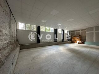   Locaux d'activité - A VENDRE OU A LOUER - 126 m² non divisibles Malakoff