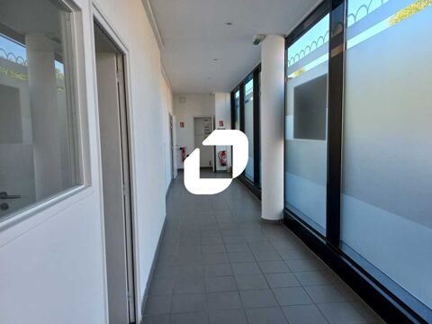 Bureaux - A LOUER - 112 m&sup2; non divisibles 2500 59000 Lille