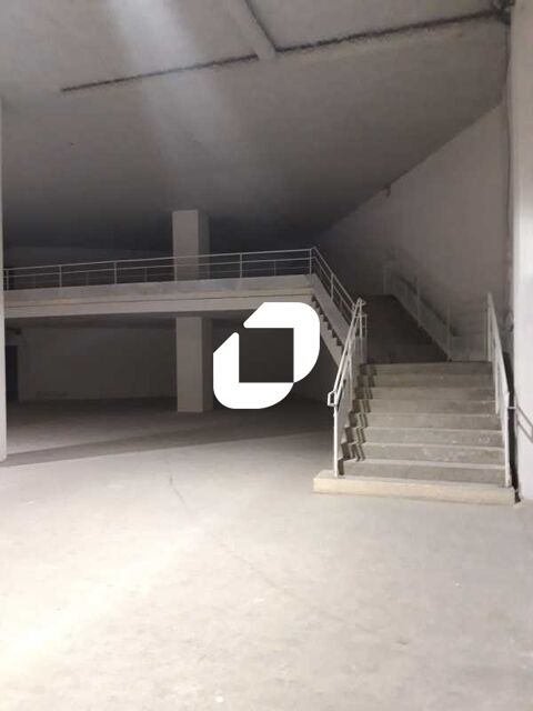 Bureaux et Activit&eacute;s - A LOUER - 1&nbsp;130 m&sup2; non divisibles 0 92210 Saint cloud