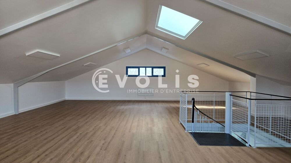   LABORATOIRE A LOUER - 311 m² non divisibles Choisy le roi