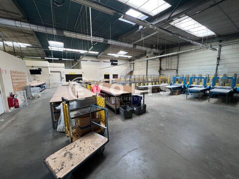 Locaux d'activit&eacute; - A LOUER - 1&nbsp;085 m&sup2; non divisibles 7233 77135 Pontcarre