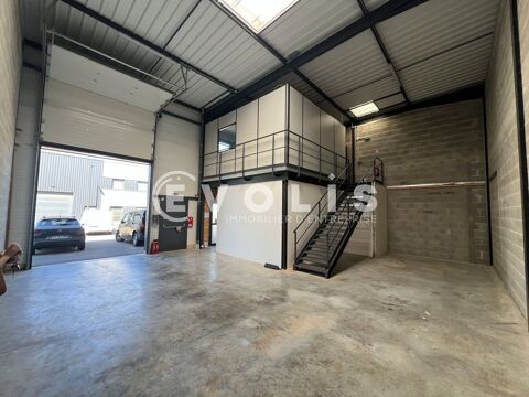 LOCAL A LOUER - 143 m&sup2; non divisibles 1284 69730 Genay