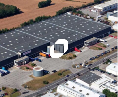   Entrep�ts - A LOUER - 21�112 m� divisibles � partir de 4�535 m� 