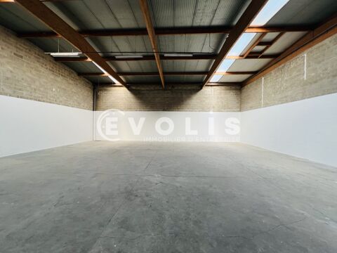   LOCAUX RENOVES A LOUER - 282 m² non divisibles 