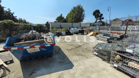   Terrain - A LOUER - 1 243 m² non divisibles 
