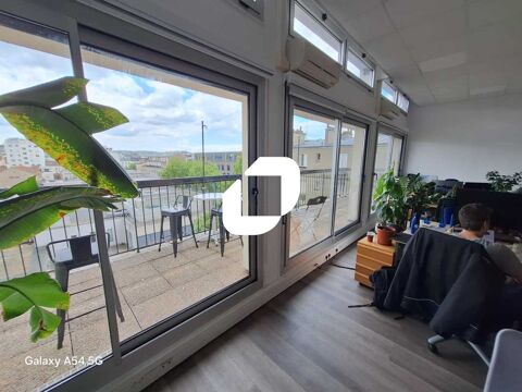 Terrasse privative ! - 143 m&sup2; non divisibles 3813 92130 Issy les moulineaux