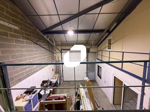 MEZZANINE SUPPLEMENTAIRE - 154 m&sup2; non divisibles 220000 95280 Jouy le moutier