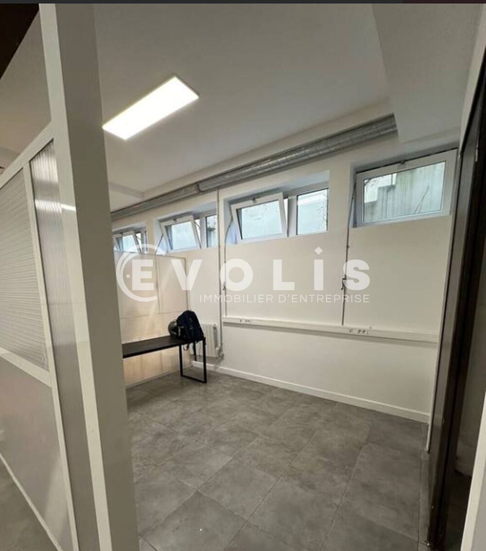   Bureaux - A LOUER - 145 m² divisibles à partir de 70 m² Orly