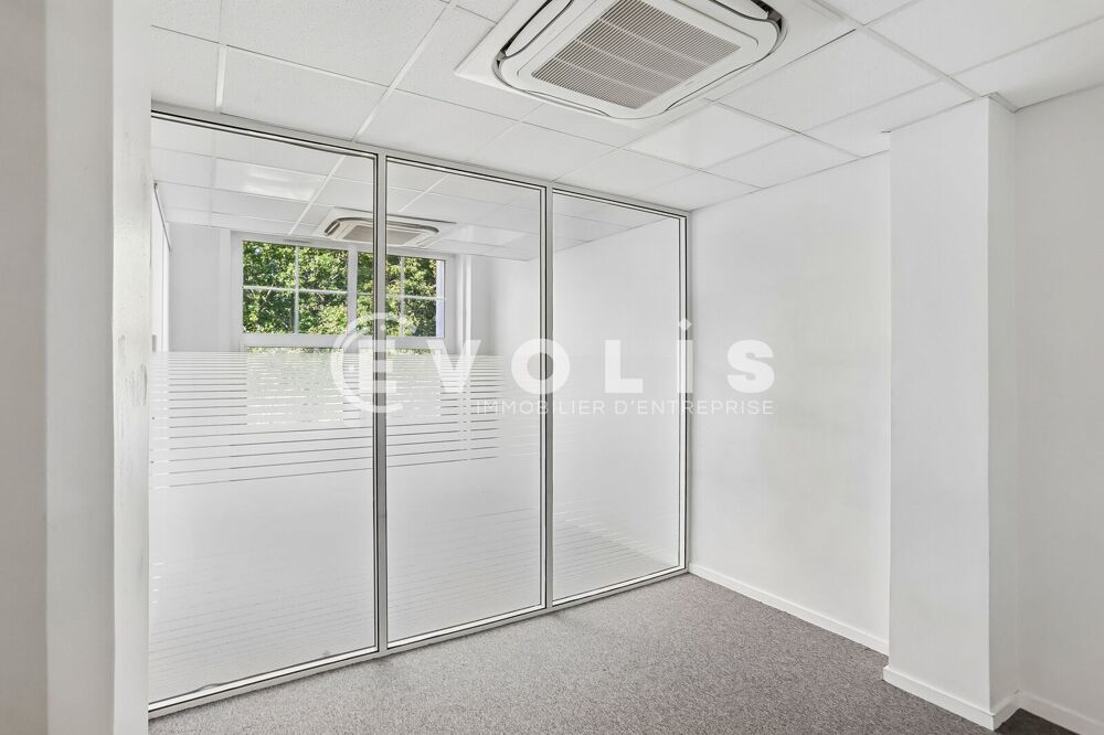   Bureaux - A LOUER - 492 m² divisibles à partir de 200 m² Lyon 6