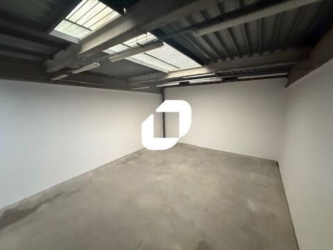 Locaux d'Activit&eacute;s - A LOUER - 195 m&sup2; non divisibles 1900 60230 Chambly