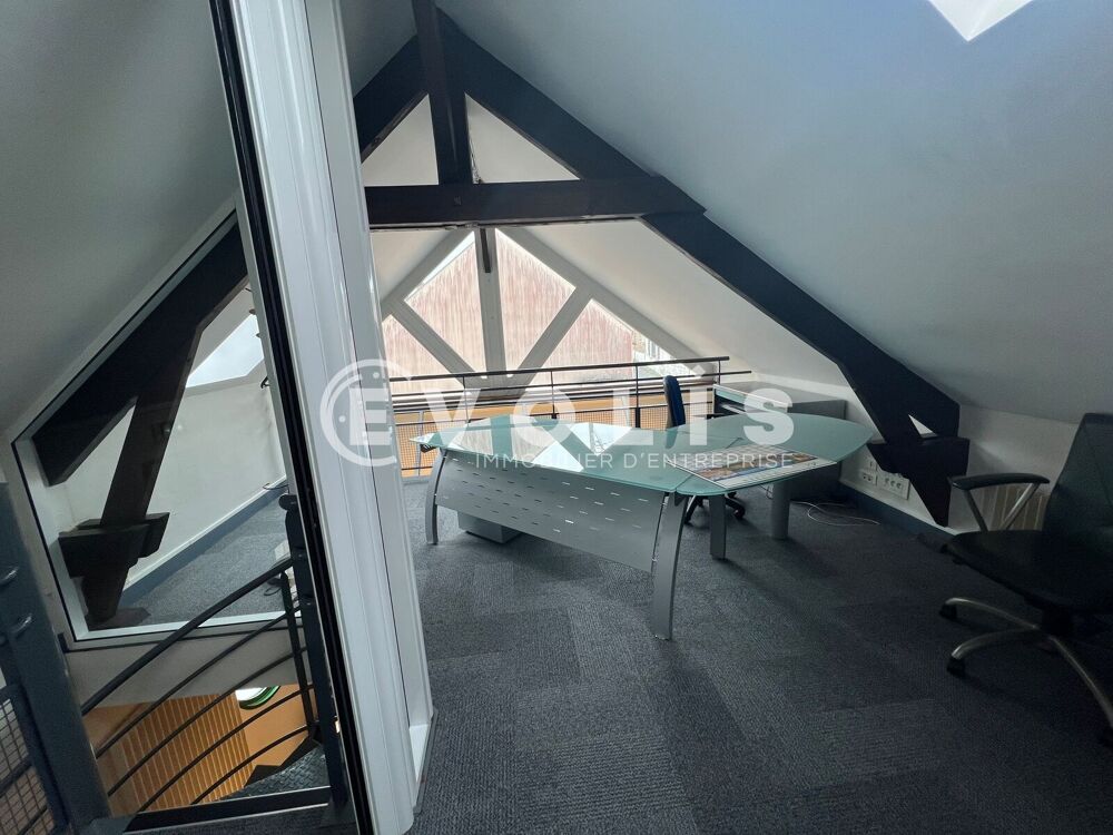   Bureaux - A LOUER - 930 m² non divisibles Limours