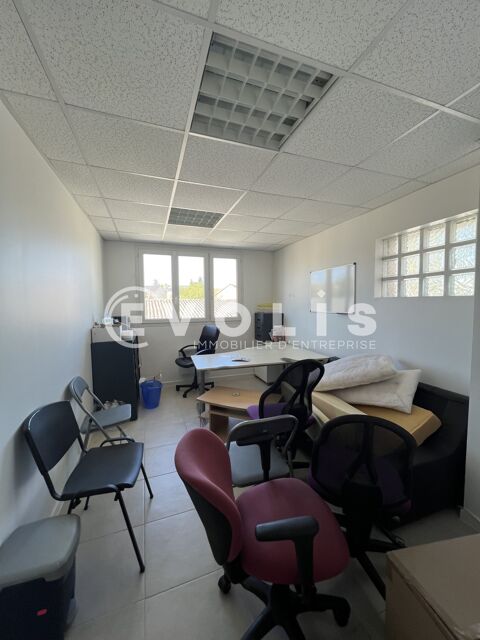   Bureaux - A LOUER - 50 m² divisibles à partir de 10 m² 