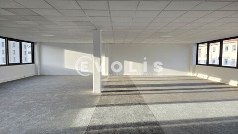 Bureaux - A LOUER - 2&nbsp;205 m&sup2; divisibles &agrave; partir de 137 m&sup2; 3307 94200 Ivry sur seine