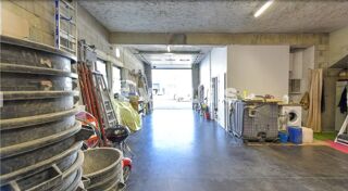   LOCAL A LOUER - 156 m² non divisibles Lyon 9