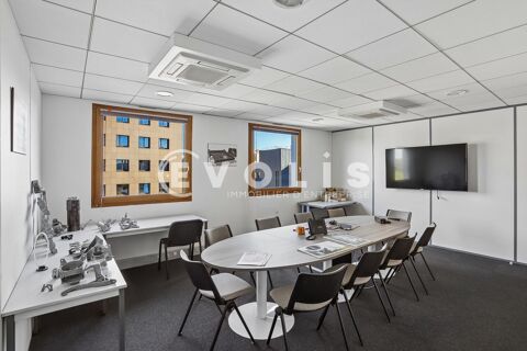   Bureaux - A LOUER - 227 m² non divisibles 