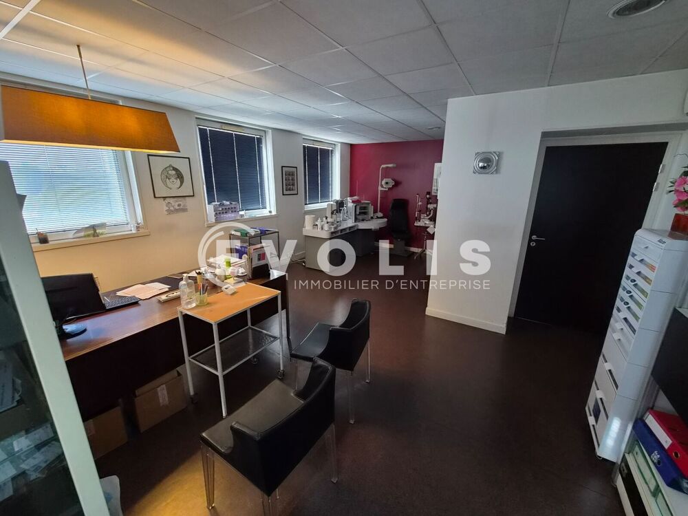   Bureaux - A VENDRE - 100 m² non divisibles 