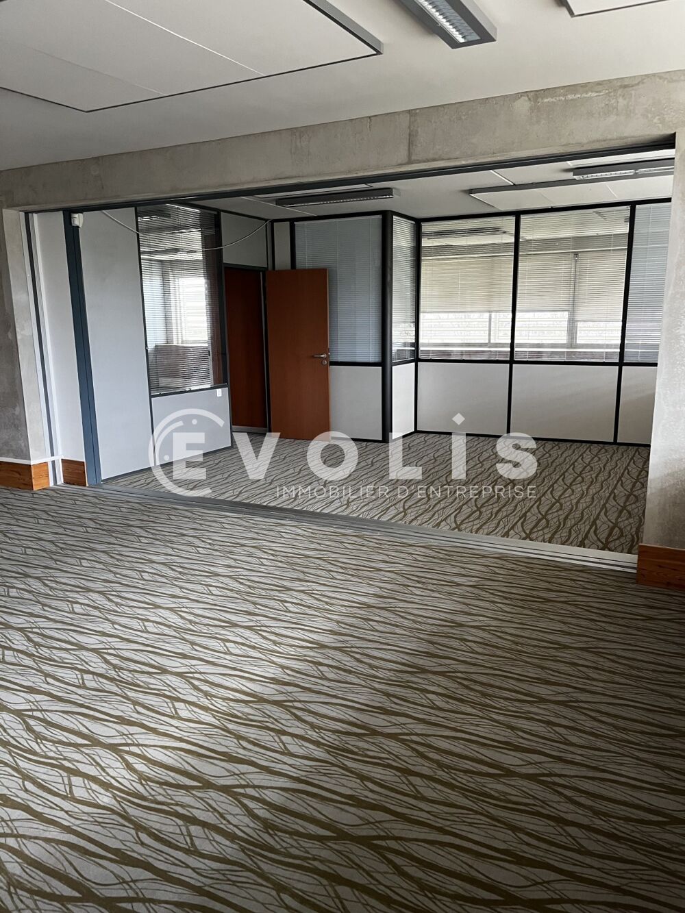   Bureaux - A LOUER - 69 m² non divisibles Avignon