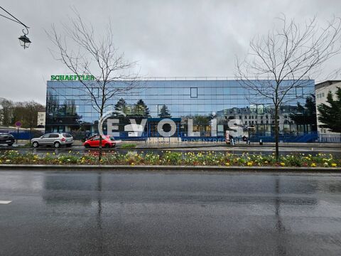 Bureaux - A LOUER - 890 m&sup2; divisibles &agrave; partir de 40 m&sup2; 12604 92140 Clamart