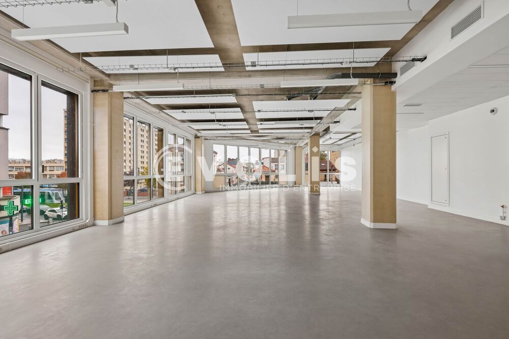   Locaux d'activité - A LOUER - 147 m² non divisibles Ivry sur seine