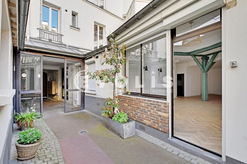   Bureaux - A VENDRE - 72 m² non divisibles Paris 17