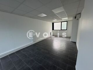   Locaux d'activité - A LOUER - 372 m² divisibles à partir de 173 m² Lyon 8