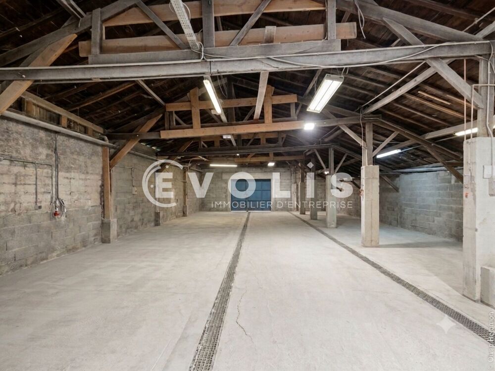   Locaux d'activité - A VENDRE - 983 m² non divisibles Vitry sur seine